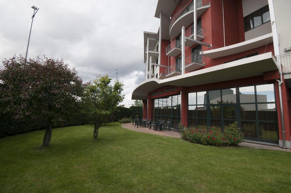 Hotel Brindor Poirino Luaran gambar