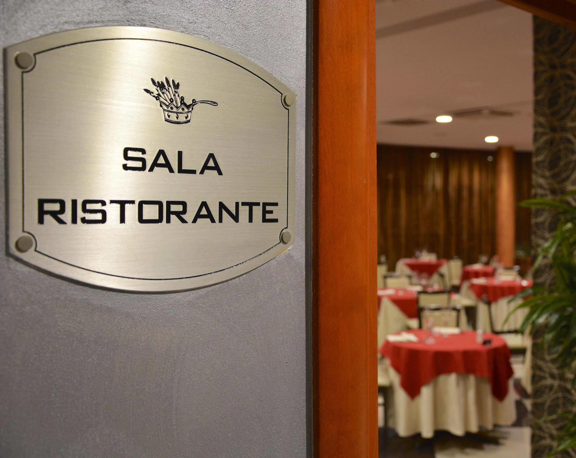 Hotel Brindor Poirino Luaran gambar