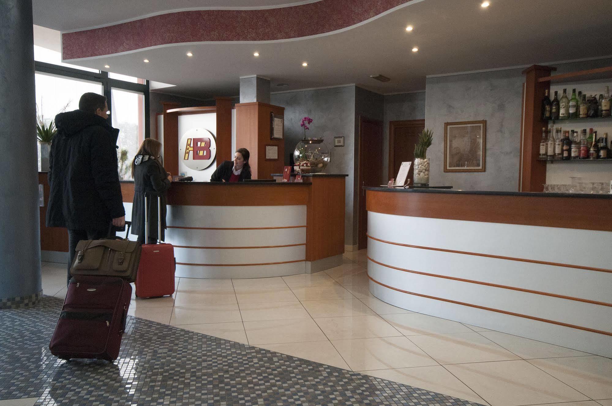 Hotel Brindor Poirino Luaran gambar